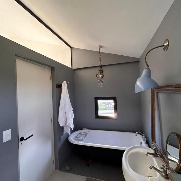 Casa Río Mío - Three-Bedroom Townhouse - 4