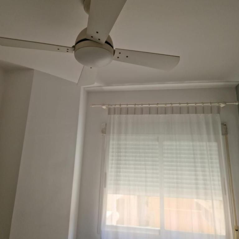Apartamento primera linea junto al puerto - Apartamento de 2 dormitorios - 12