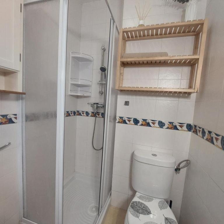 Apartamento calle Levíes - Three-Bedroom Apartment - 19
