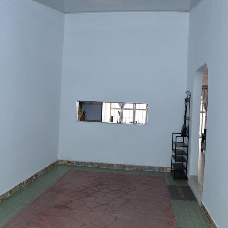 Casa jardin completa con parqueadero privado - Casa de 3 dormitorios - 10