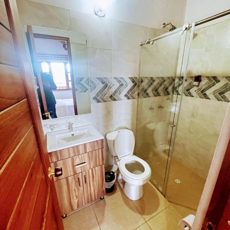 Hostal Villa de Leyva - Family Suite with Balcony - 5