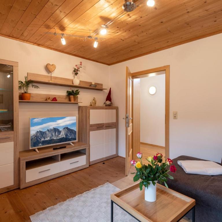 Haus Widmoser - Apartment mit 2 Schlafzimmern und Dusche - 20