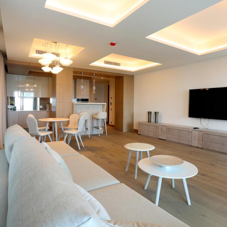 Cosmo Apartments Platja d'Aro - Apartamento Deluxe - 9