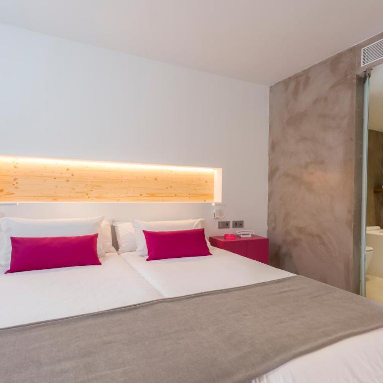 One Ibiza Suites - Grand Duplex Suite - 5