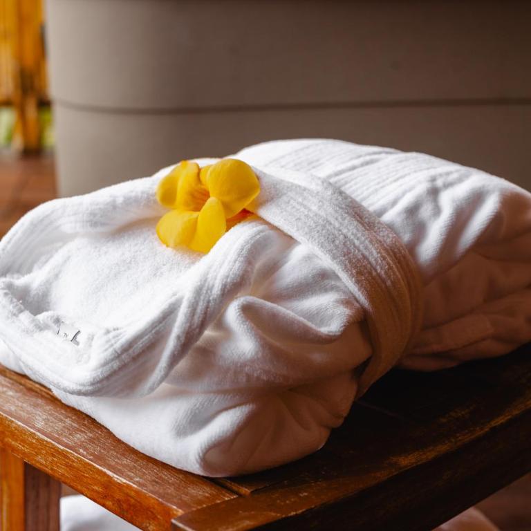 Atma Boutique Hotel Guatapé - Suite con bañera de hidromasaje - Cama extragrande - 1