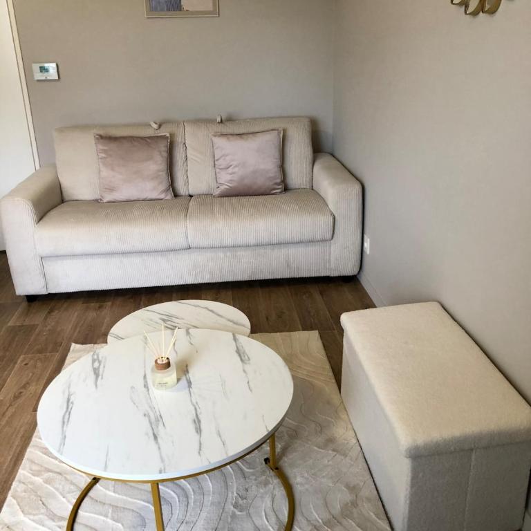 La suite Gariguette-parking privé-balcon - One-Bedroom Apartment - 14