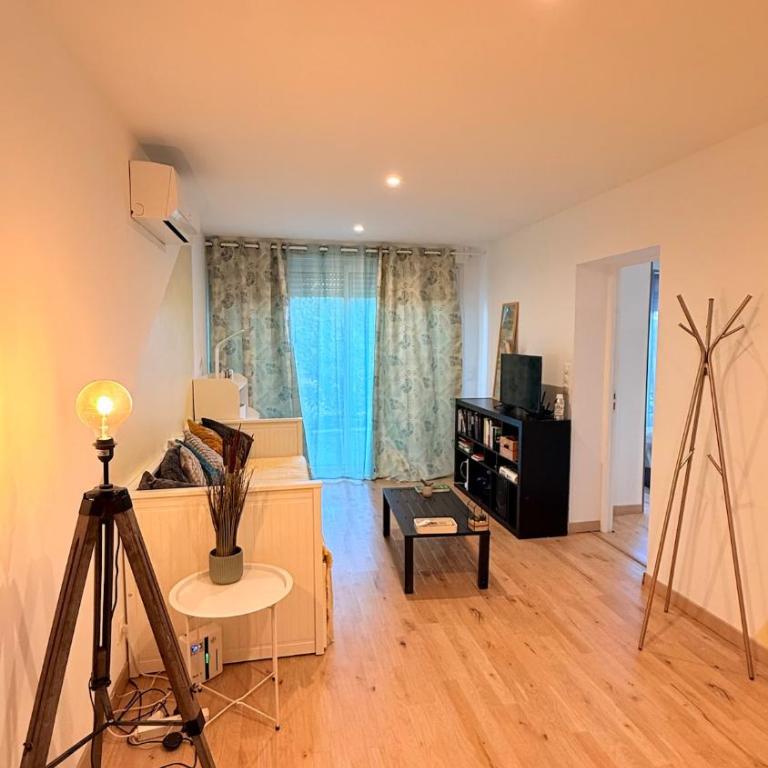 Appartement familial 4 personnes avec piscine & parking - Apartamento de 1 dormitorio - 8
