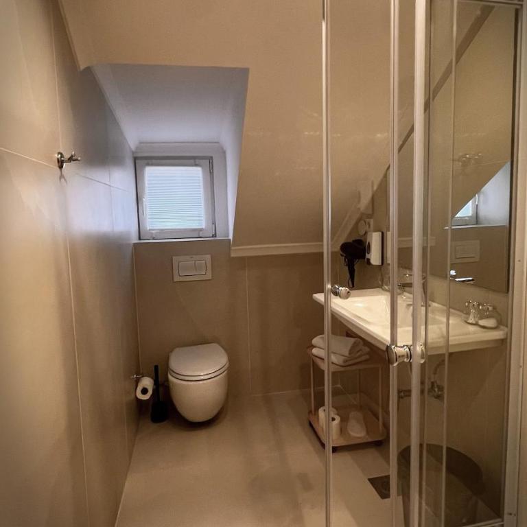 Eda7 Boutique Rooms - Deluxe Double or Twin Room - 22