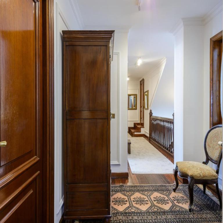 Casa única en pleno corazón de Pontevedra - Villa - 46