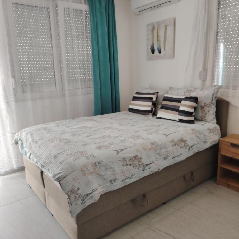 Studio ISKRA 2 Novi Sad - Apartman sa 1 Spavaćom Sobom - 2