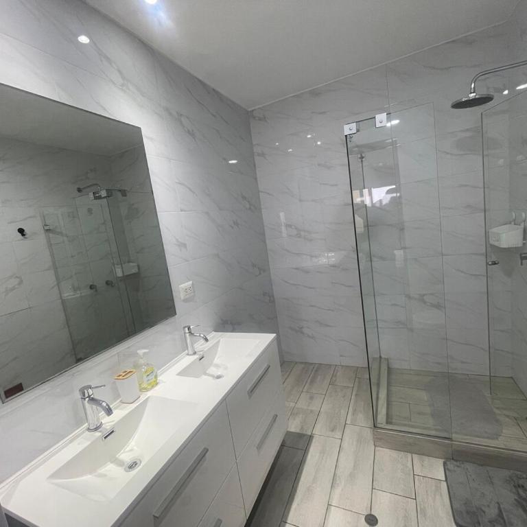Penthouse con Vista al Mar - One-Bedroom Apartment - 9