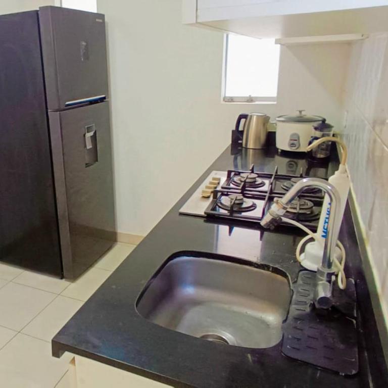 Departamento con cochera - Condominio Las Flores - Apartamento de 2 dormitorios - 22