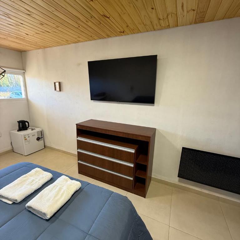 Suites y Deptos - Estudio - 5