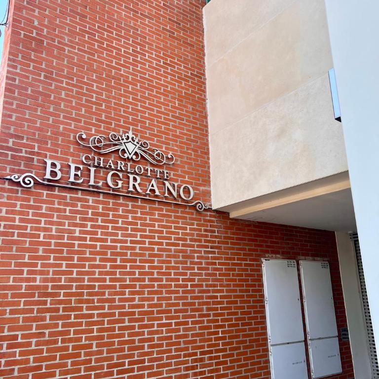 Charlotte Belgrano Posadas - Apartamento Estudio - 40