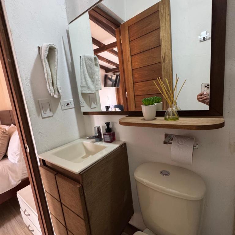 Apartamento PUERTA DE LA VILLA - Habitación Triple Confort con ducha - 14