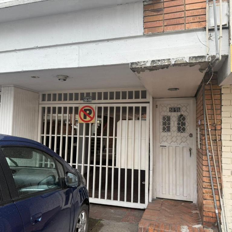 Apto 90mts- Estadio El Campin Movistar Arena -Galerías-Private Parking- 6 personas - Apartamento de 2 dormitorios - 28