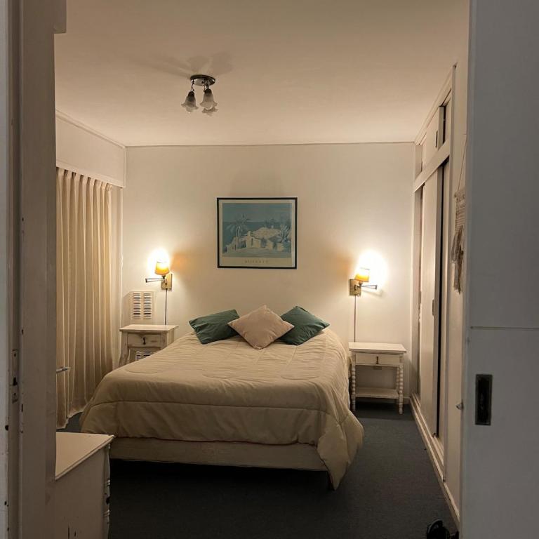 Hermoso Apartamento en Punta del Este Edificio Kennedy - Apartamento de 2 dormitorios - 2