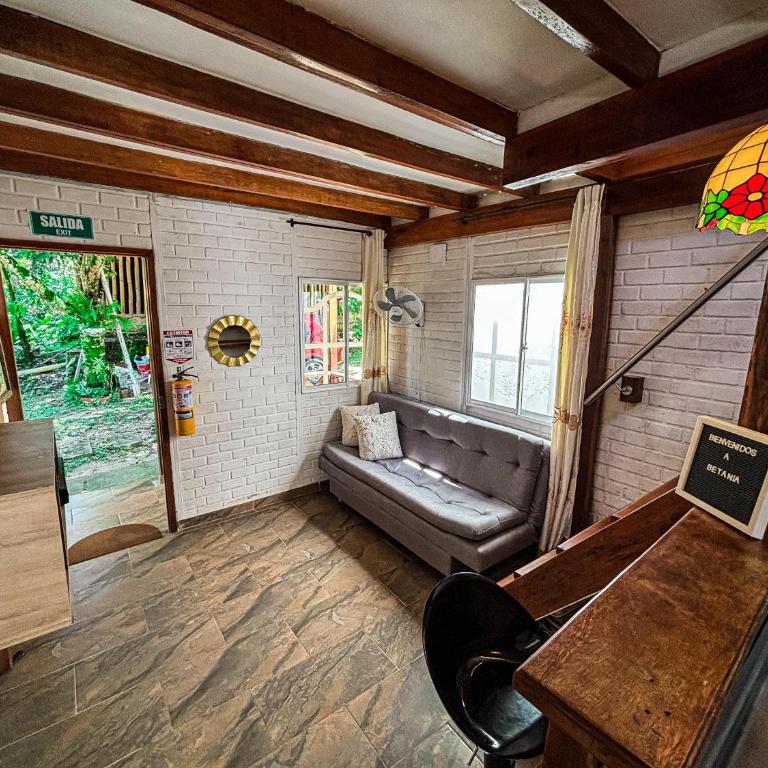 Cabañas betania - Three-Bedroom House - 10