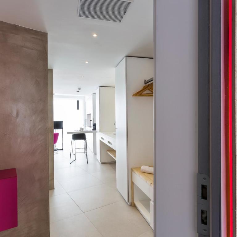 One Ibiza Suites - Grand Loft Suite - 2