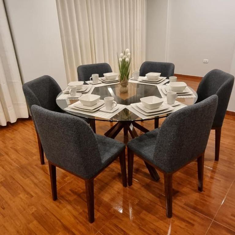 Amanda Lodge - Three-Bedroom Apartment - 17