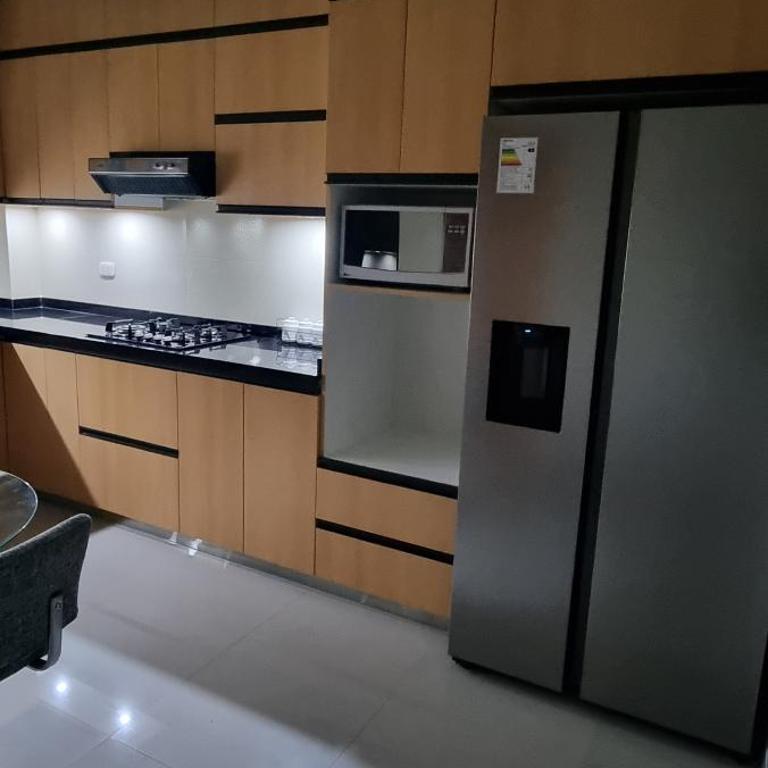 Amanda Lodge - Three-Bedroom Apartment - 20