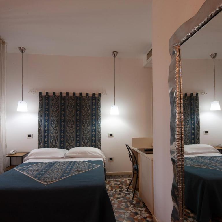 CityHotel Cristina Vicenza - Superior Double Room - 2