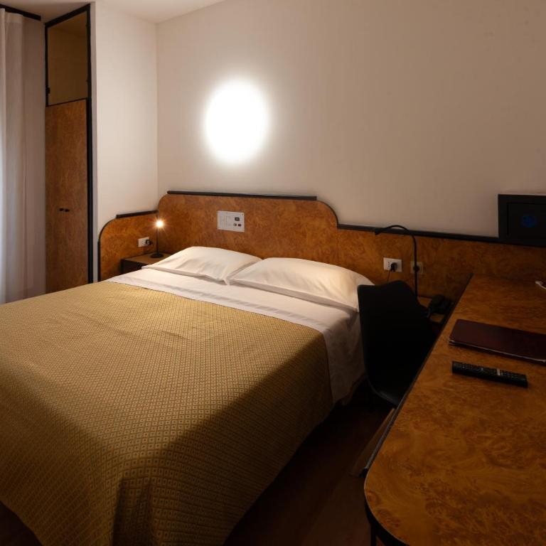 CityHotel Cristina Vicenza - Standard Double Room - 2