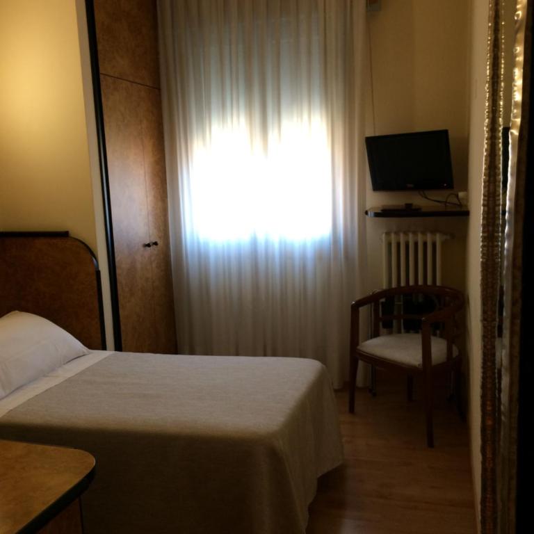CityHotel Cristina Vicenza - Standard Single Room - 4