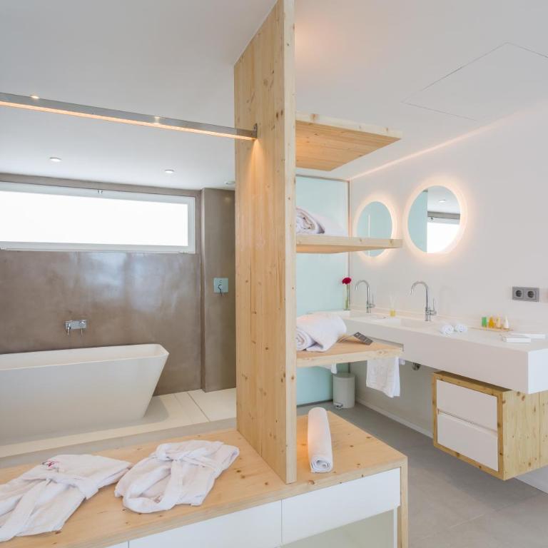 One Ibiza Suites - Suite Grand Superior - 1