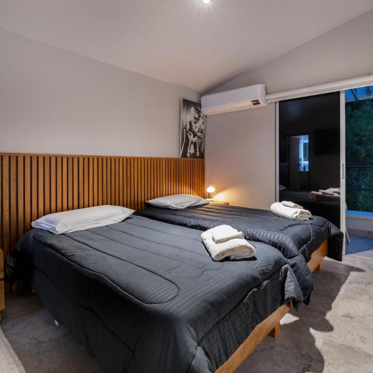Poblado Mansion With Hot Tub & A/C Sleeps 9 - Villa - 11