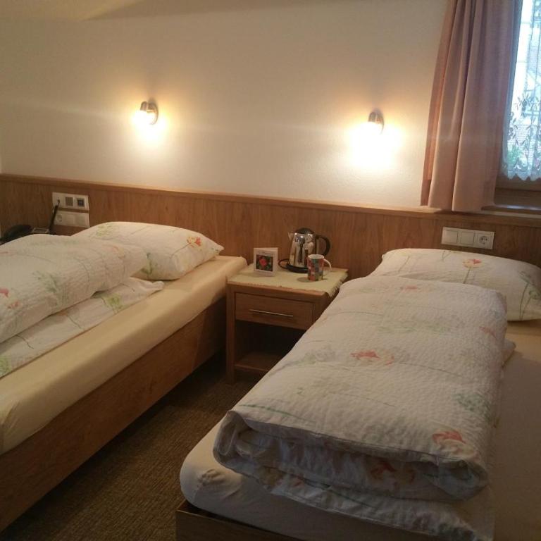 Pension Bergkristall - Doppel- oder Zweibettzimmer - 6