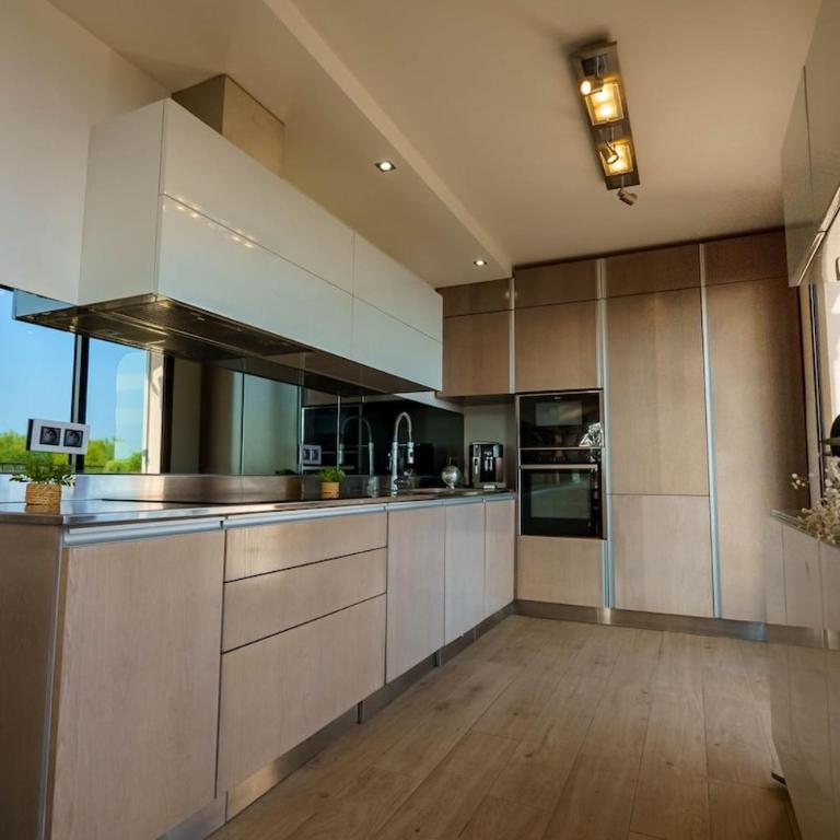 Appartment - Panoramic Sea View - Swimming Pool - Appartement 3 Chambres - Vue sur Mer - 25