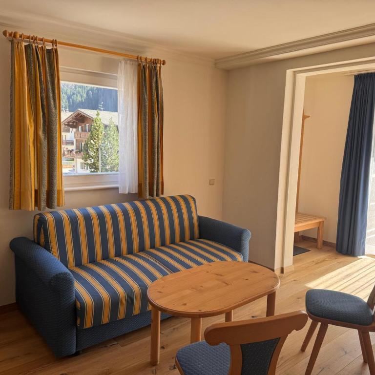 Hotel Gran Fanes - Deluxe Quadruple Room - 1