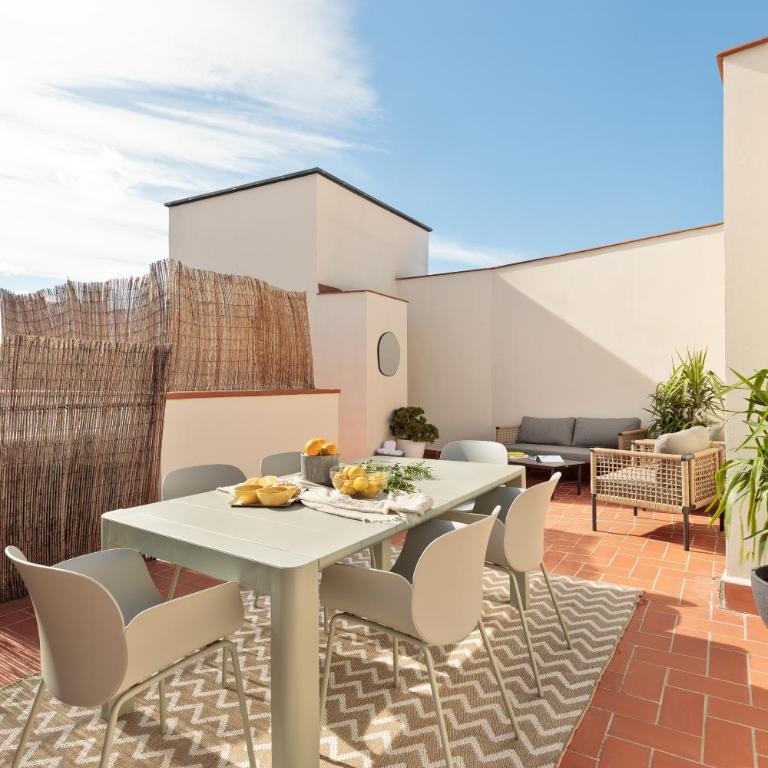 Inspired by EnjoyApartments - Two-Bedroom Apartment with Balcony - 21