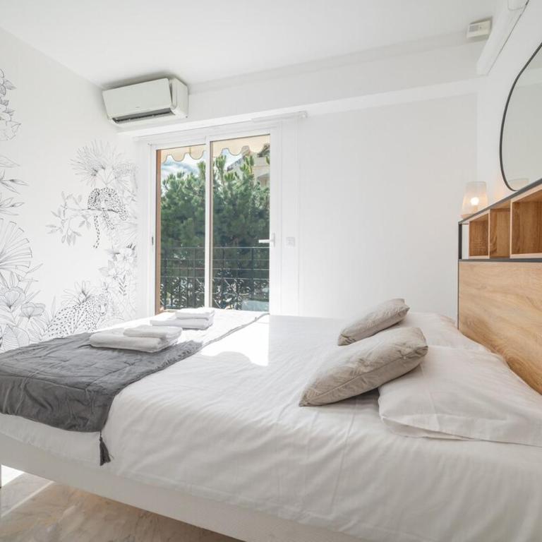 Le COQ Bleu d'Azur- Piscine - Parking - AC -WIFI - Appartement 2 Chambres - 20