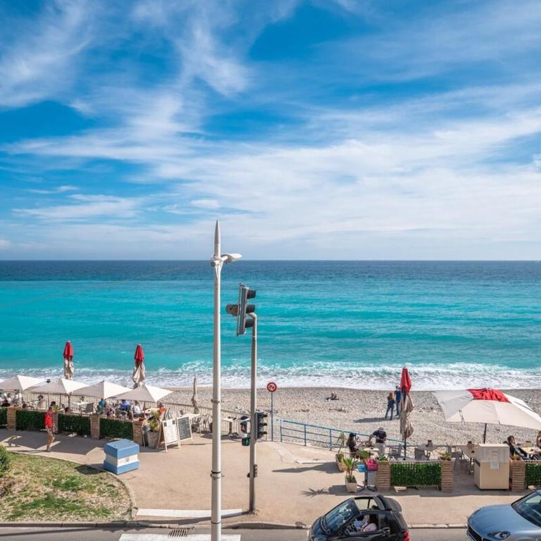 Le COQ Bleu d'Azur- Piscine - Parking - AC -WIFI - Appartement 2 Chambres - 18