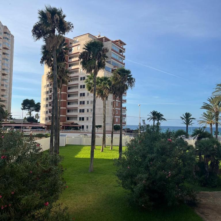 Safestay Calpe Seafront - Apartment Atlantico - Apartamento 1 dormitorio con vistas al mar y terraza - 1