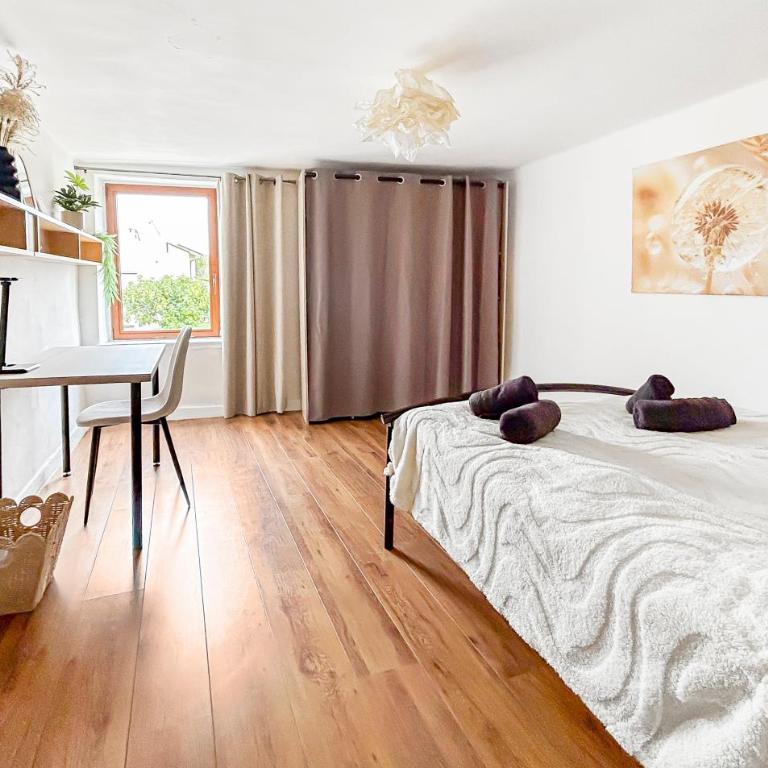 Maison 200m2 Grand Jardin & Parking - Maison 4 Chambres - 25