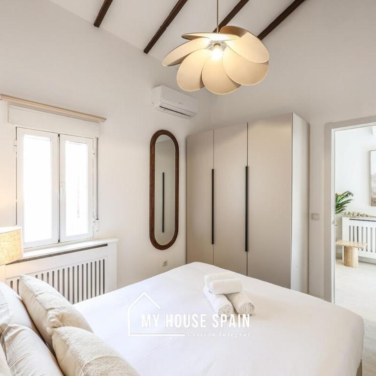 MyHouseSpain - Terraza privada junto al Bernabéu - Apartamento de 2 dormitorios - 17