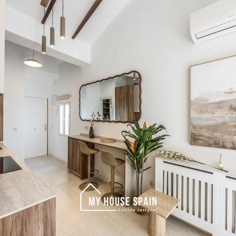 MyHouseSpain - Terraza privada junto al Bernabéu - Apartamento de 2 dormitorios - 23