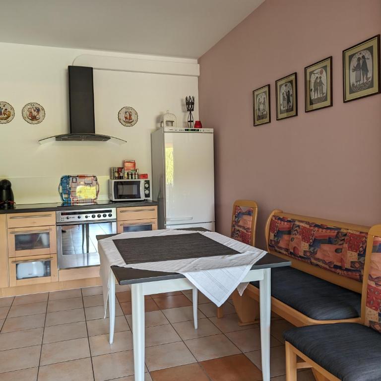 Ferienwohnung Am Schlössle - Apartment mit Terrasse - 8