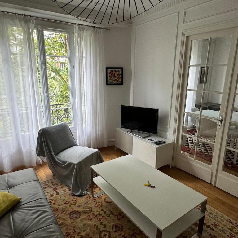 REUILLY LUMIERE 6 Personnes PARIS - Appartement 3 Chambres - 32