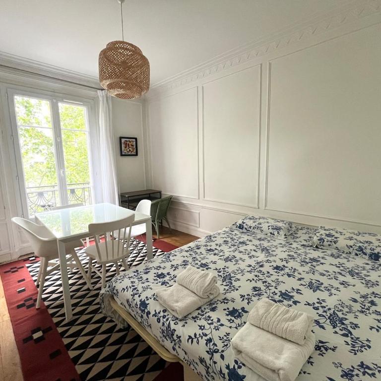 REUILLY LUMIERE 6 Personnes PARIS - Appartement 3 Chambres - 46