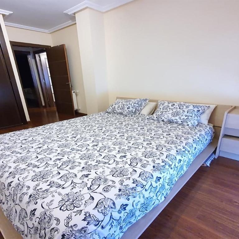 AP MARINABELLA - Two-Bedroom Apartment - 6