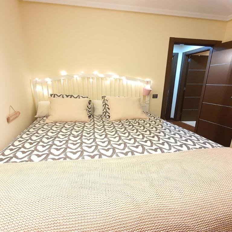 AP MARINABELLA - Two-Bedroom Apartment - 10