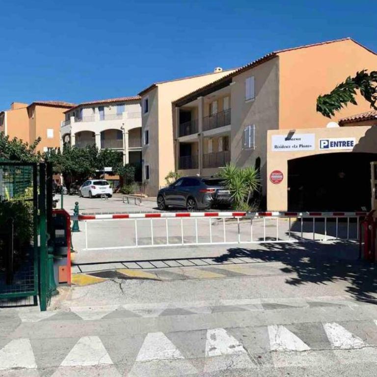 T2 port Cogolin golfe de Saint-Tropez vue mer - Appartement 1 Chambre - 21