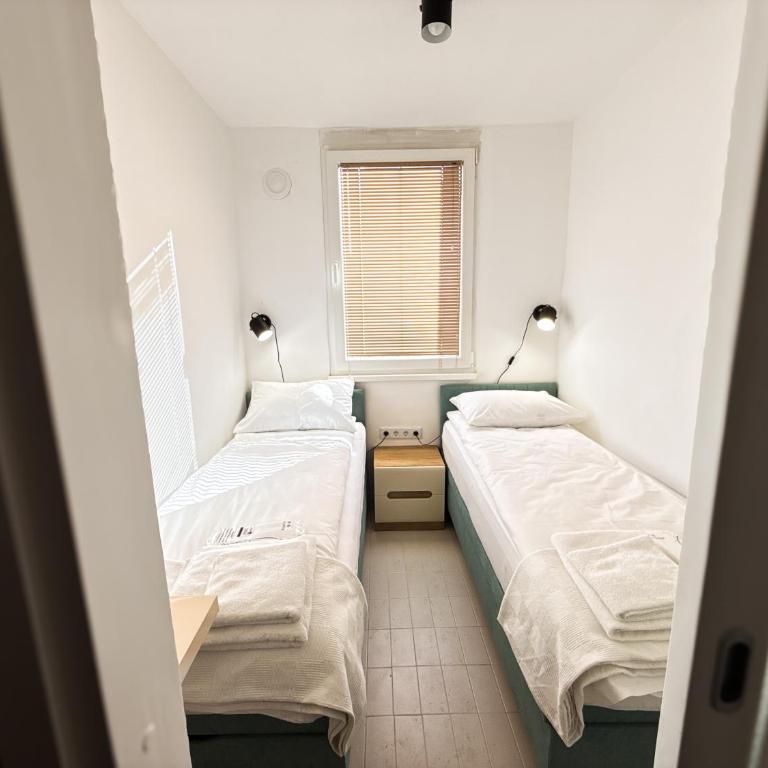 Ma Bel Apartments Sarajevo - Apartman sa 2 Spavaće Sobe i Balkonom - 7