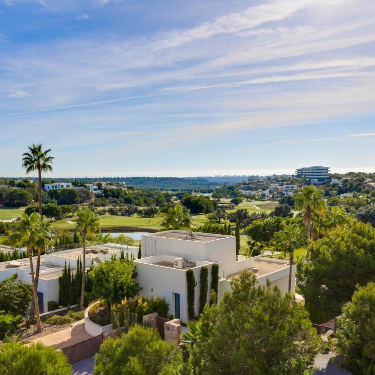 Precioso piso con piscina climatizada,las Colinas - Apartamento de 2 dormitorios - 2