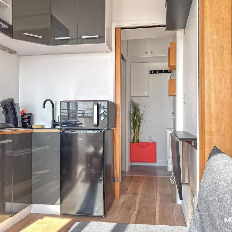 Montmartre vue sur les toits de Paris et la Tour Eiffel - Apartamento de 1 dormitorio - 7