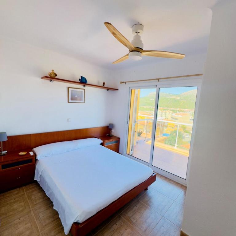 Ocean views in l'Estartit - Two-Bedroom Apartment - 4